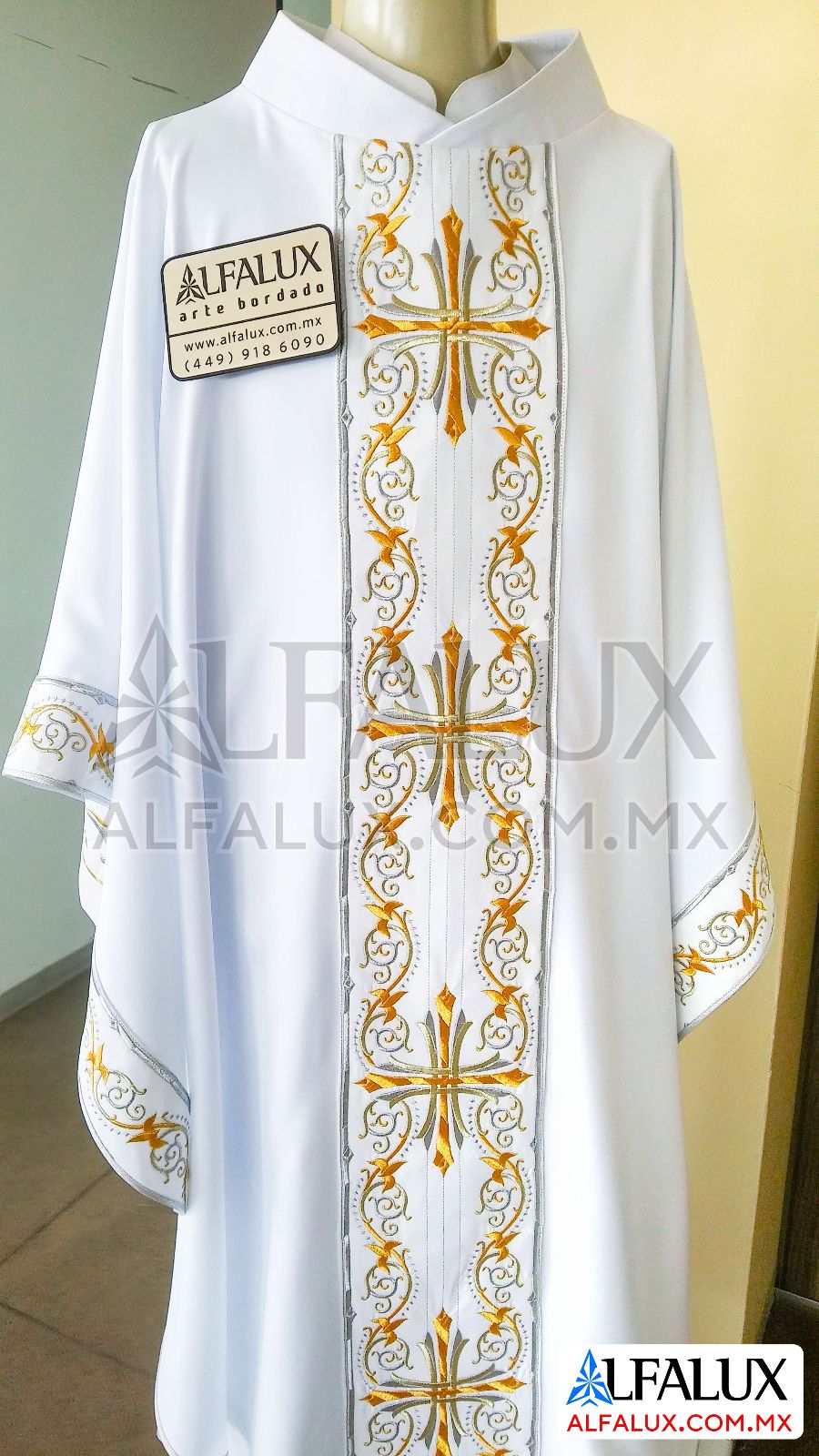 15 CARDENAL Alfalux Casulla Blanco Laterales ORILLA PLATA 23